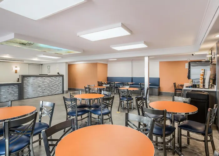Quality Inn Hampton - Newport News